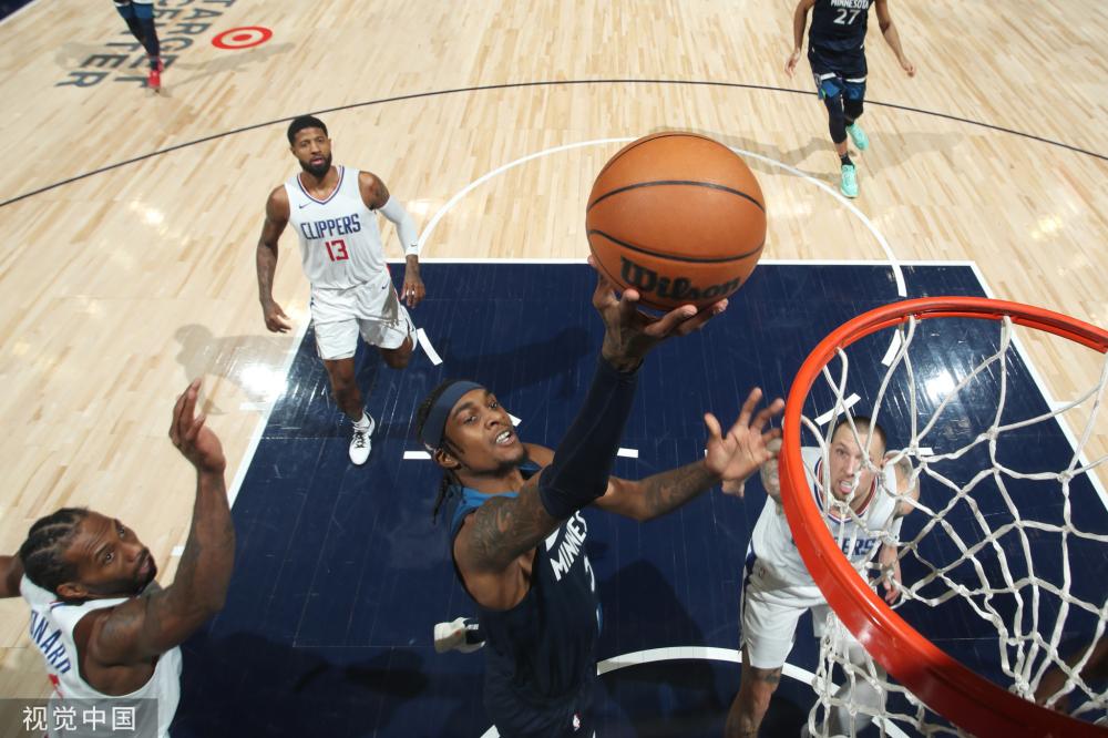 人对灰熊的 人对灰熊的